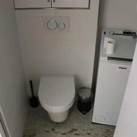 Chambre Privee Proche Accord Arena Et Avec Metro 20 Min De La Tour Eiffel Parigi Esterno foto